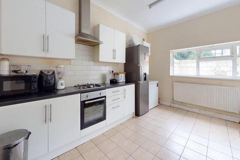5 bedroom terraced house for sale, Morpeth Street, Hull, Yorkshire