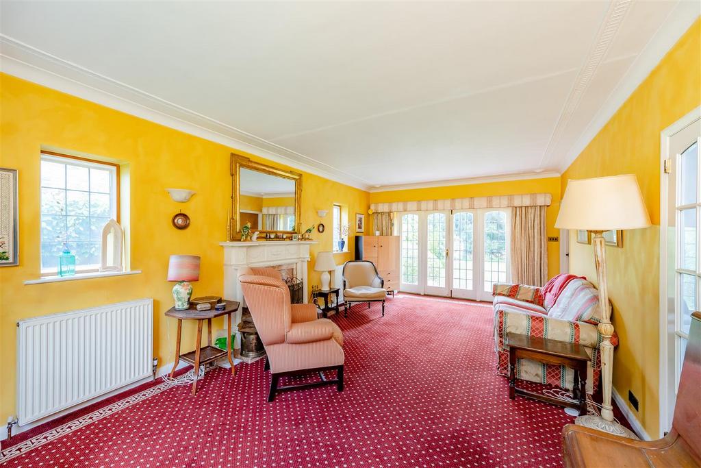 8552284-interior11.jpg