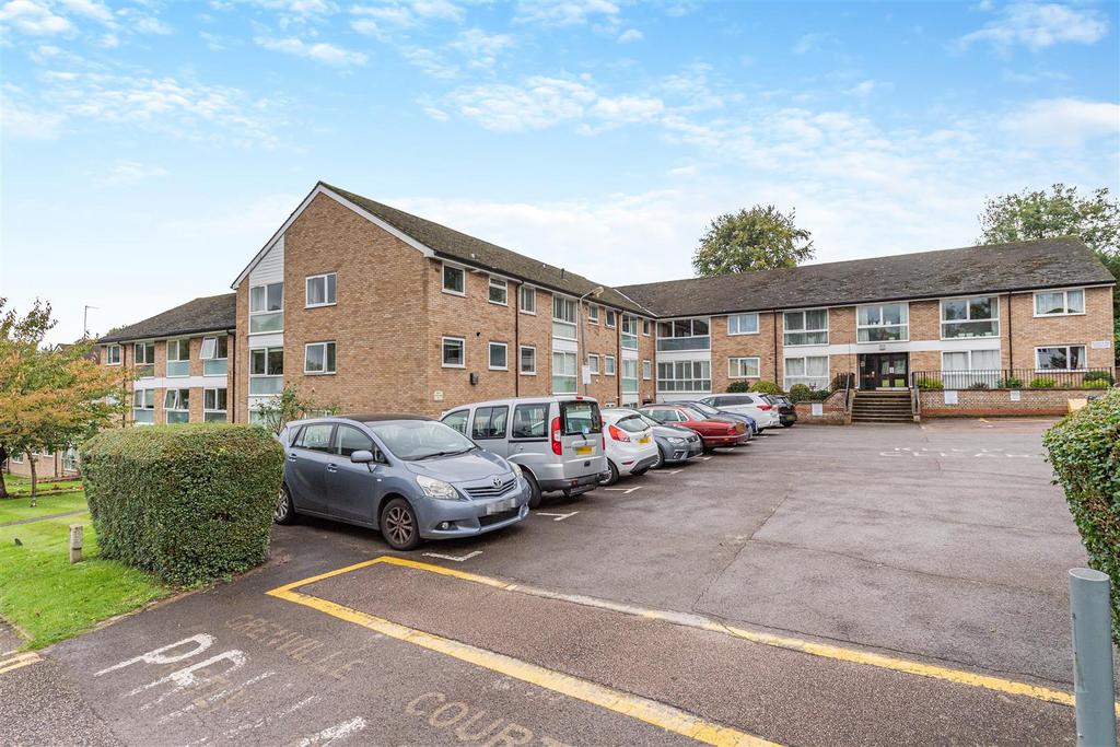 Grenville Court, Chorleywood WD3 1 bed flat for sale £225,000