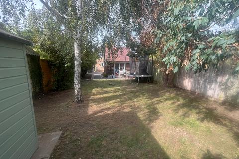 2 bedroom semi-detached house for sale, High Street, Silsoe, Bedfordshire, MK45