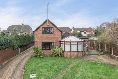 4 bedroom detached house for sale, Meadow Way, Ampthill, Bedford, MK45