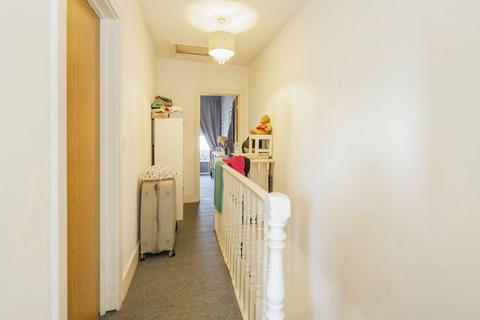 2 bedroom end of terrace house for sale, 2, Orchard Villas, Cray Road, Sidcup, Kent