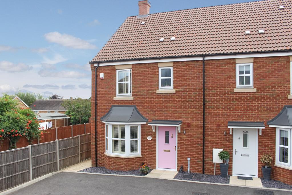 Vandyke Road, Leighton Buzzard, LU7 3 bed end of terrace house for sale