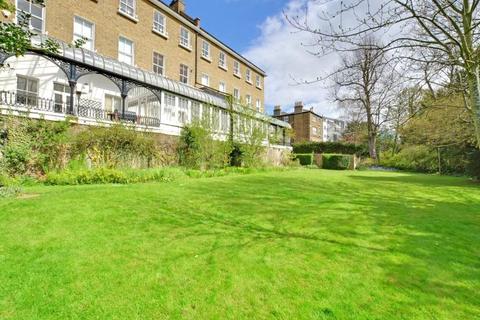 2 bedroom apartment for sale, Lennox House, 96 Manor Way, Blackheath, London, SE3