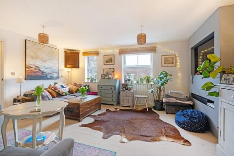 2 bedroom apartment for sale, Buckland Gardens, Lymington SO41