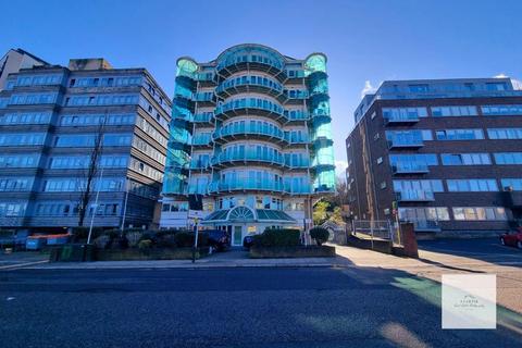 3 bedroom apartment to rent, 19 Station Road, New Barnet