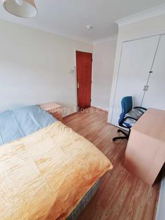 1 bedroom in a house share to rent, Belmont Street, Southsea