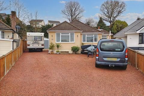 3 bedroom bungalow for sale - Hamble Road, Oakdale, Poole, Dorset, BH15