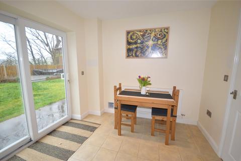 3 bedroom detached house for sale, Oaklands Park, Newtown, Powys, SY16