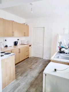 1 bedroom in a house share to rent, St Peters Grove, Southsea