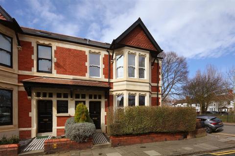 25 Alma Road, Cardiff, CF23 5BD