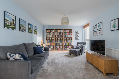 2 bedroom flat for sale - Kimmerghame Place, Edinburgh EH4