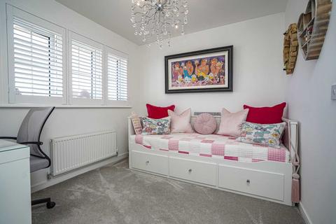 54 Drumbeg Road, Bishopton, PA7 5GT