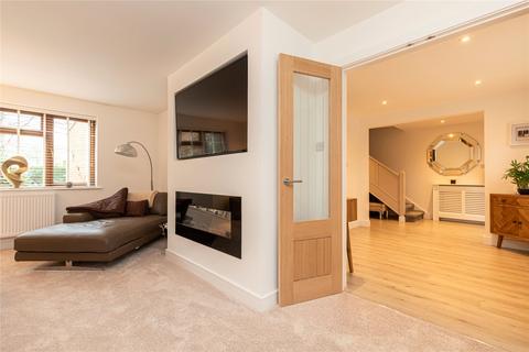 4 bedroom detached house for sale - Nine Mile Ride, Finchampstead, Wokingham, Berkshire, RG40