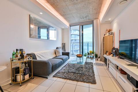 1 bedroom flat for sale - Tidal Basin Road, Royal Docks, London, E16