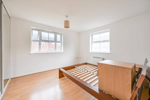 2 bedroom flat for sale, The Formation, Gallions Reach, London, E16