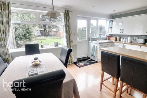 64 Walnut Tree Road, Dagenham, RM8 3JD
