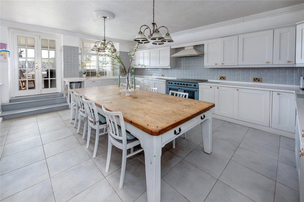 Kitchen/Breakfast