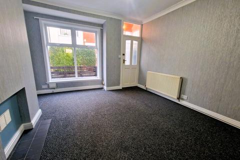 2 bedroom terraced house to rent, Castle Grove, Perth Street West, Hull, Yorkshire, HU5