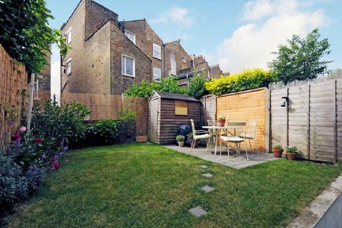 15a Glengall Road, London, NW6 7EL