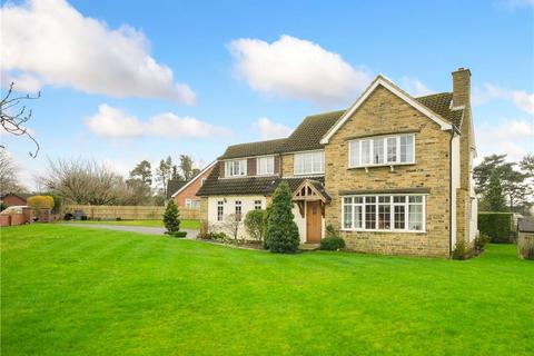 4 bedroom detached house for sale - Red Hills Road, Ripon