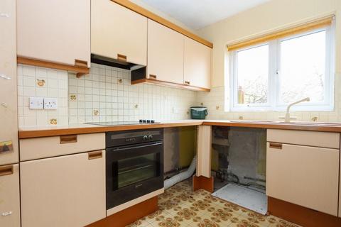 4 Cedar Close, Buckhurst Hill, IG9 6EJ