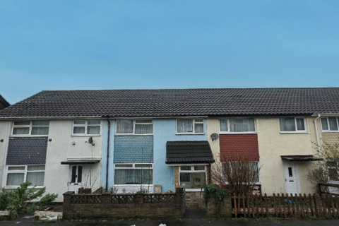 207 Bodmin Crescent, Leeds, LS10 4NE