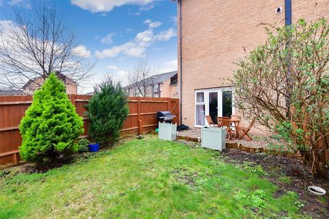 1 bedroom ground floor flat for sale, Heron Way, Wallington, Surrey