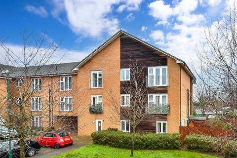 1 bedroom ground floor flat for sale, Heron Way, Wallington, Surrey