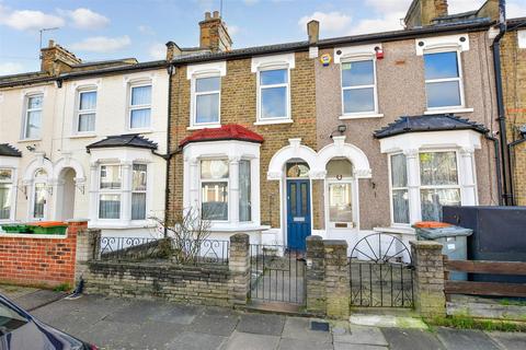 2 bedroom terraced house for sale - Patrick Road, London