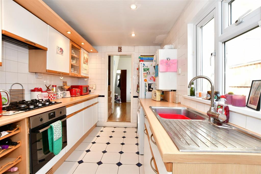 Patrick Road, London 2 bed terraced house for sale £400,000