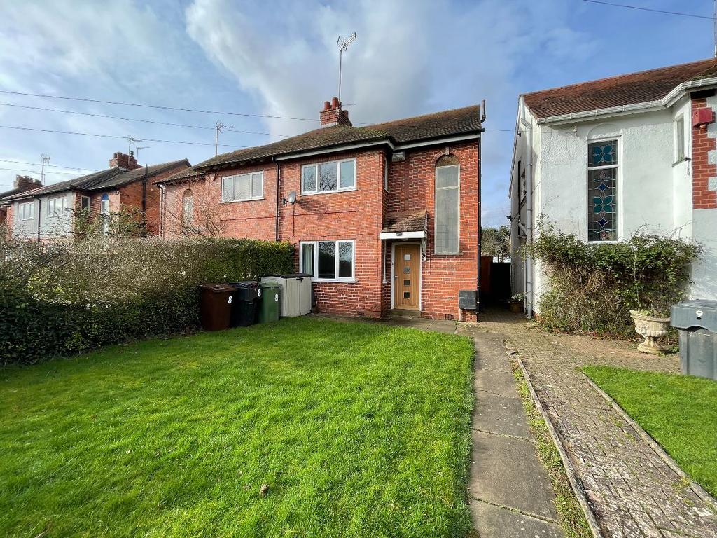 Redditch Road, Alvechurch, Birmingham 3 bed semidetached house for