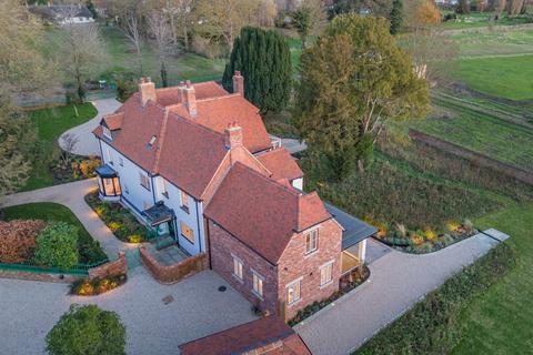 6 bedroom country house for sale, High Street Dorchester-on-Thames Wallingford, Oxfordshire, OX10 7HP