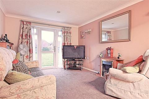1 bedroom retirement property for sale, Station Road, East Preston, Littlehampton, West Sussex, BN16