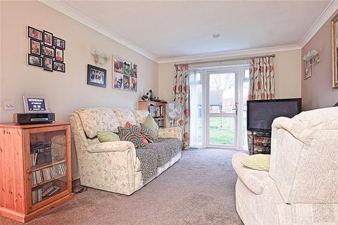 1 bedroom retirement property for sale, Station Road, East Preston, Littlehampton, West Sussex, BN16