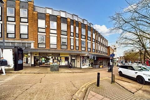 1 bedroom apartment for sale, The Broadway, Buckingham House East Buckingham Parade The Broadway, HA7