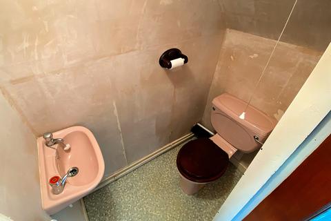 61 Barkby Road, Syston, Leicester, LE7 2AG