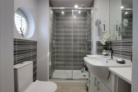 26 Bradbrook Drive, Longfield, DA3 7BF
