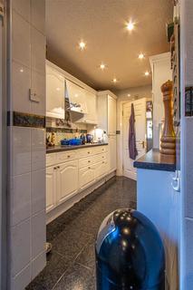 61 Waterloo Gardens, Cardiff, CF23 5AB