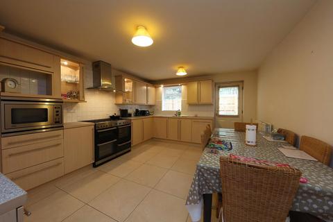 9 Doe Close, Penylan, Cardiff, CF23 9HJ