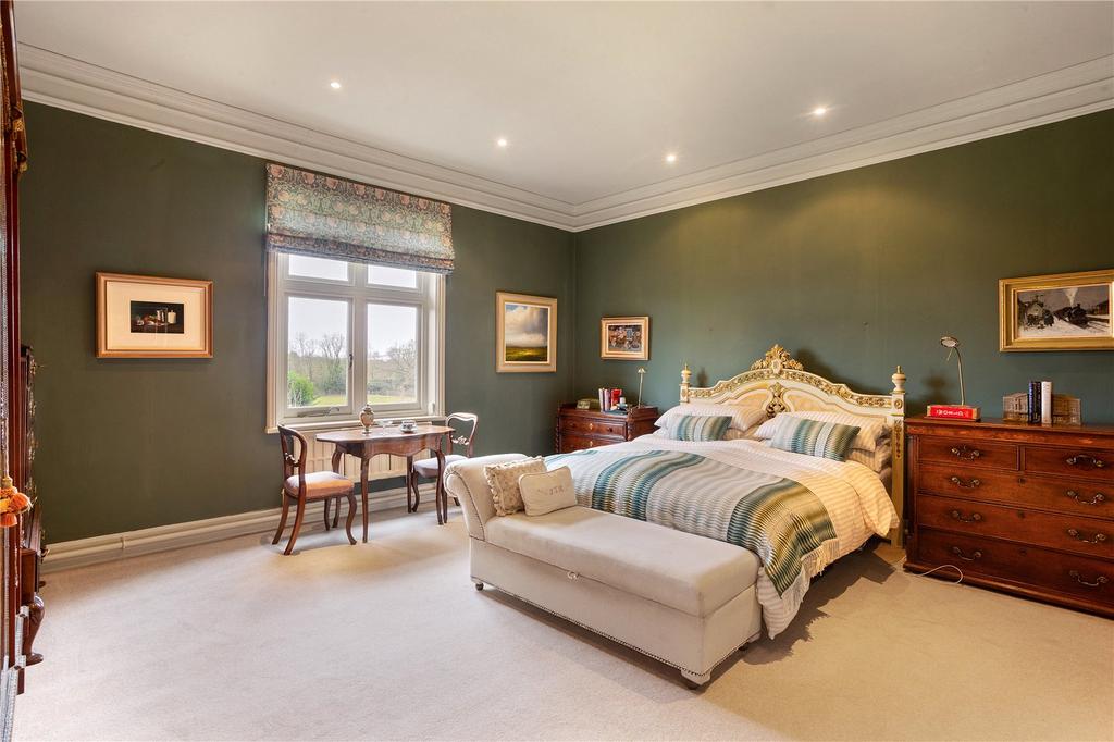 Principal Bedroom