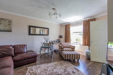 22 Butterfield Drive, Pontprennau, Cardiff, CF23 8NE