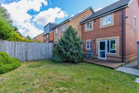 22 Butterfield Drive, Pontprennau, Cardiff, CF23 8NE