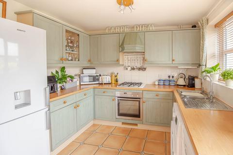 4 bedroom semi-detached house for sale, Old Alexander Road, Malmesbury, SN16