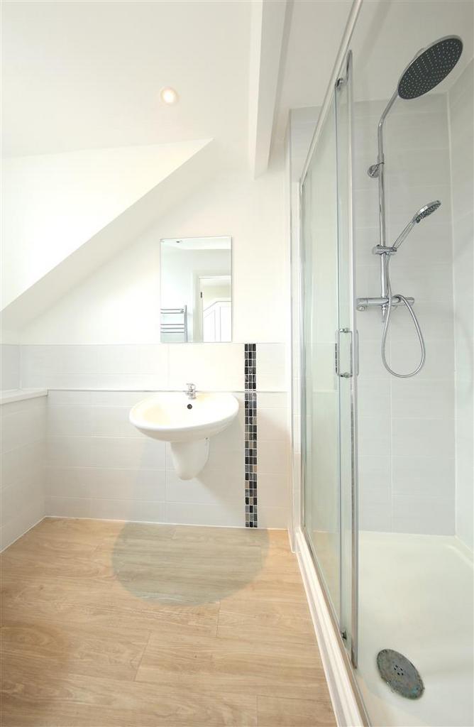 F3, Piercefield Pl. 5085.JPG