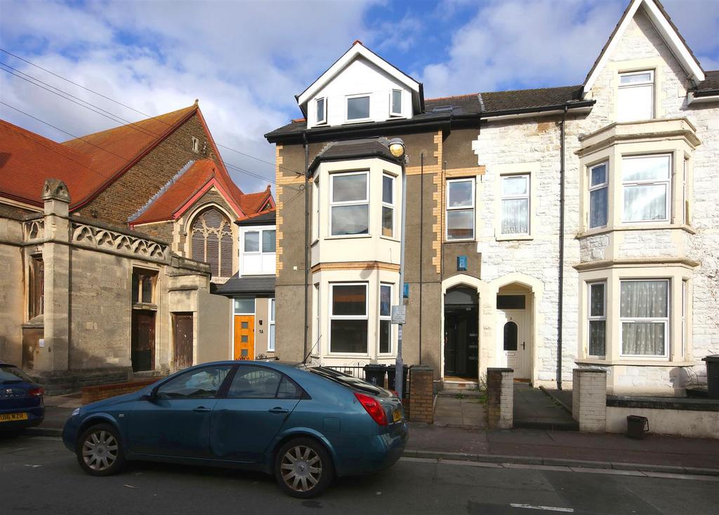 1 Piercefield Pl. 5833 - Copy.JPG