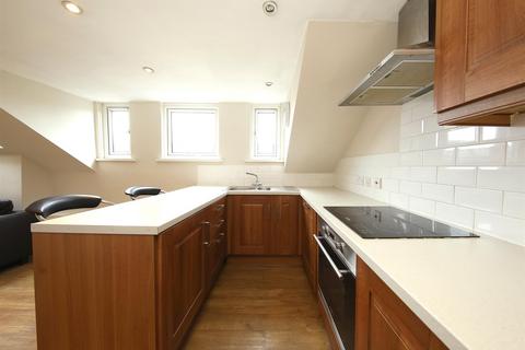Flat 3, 1 Piercefield Place, Cardiff, CF24 0LD