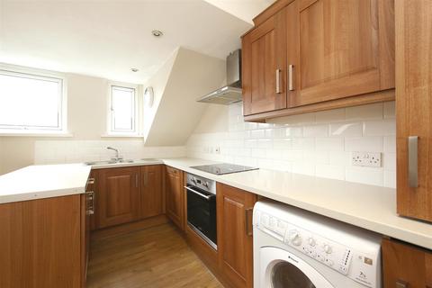 Flat 3, 1 Piercefield Place, Cardiff, CF24 0LD
