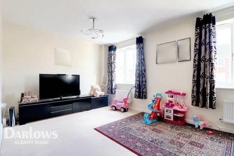 3 bedroom townhouse to rent, Blackberry Way, Cardiff