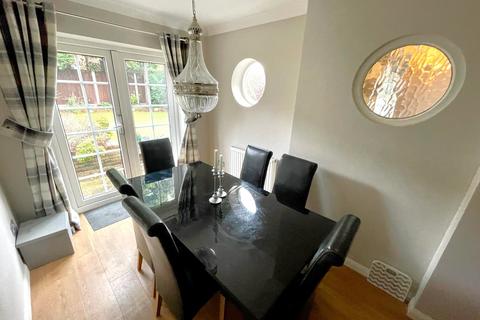 4 bedroom link detached house for sale - Eastwood Road, Rayleigh, Essex, SS6